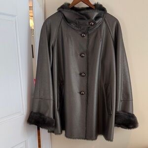 Parkhurst Outdoor Edition Cape Swing Coat with Faux Fur/Leather Size L